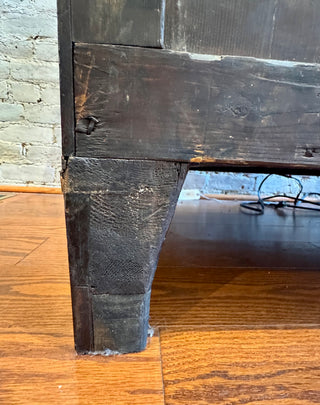 George III Mahogany Inlaid Serpentine Front Chest of Drawers