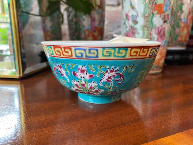 Vintage Turquoise Wan Shou Wu Chinese Rice Bowl