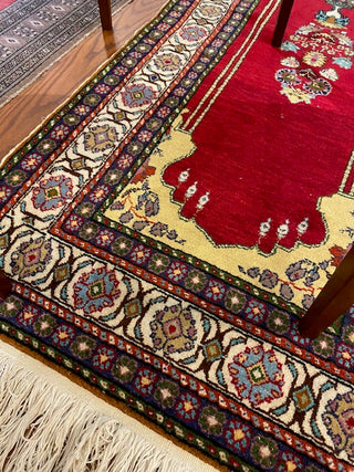 Oriental Prayer Rug