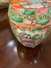 Load image into Gallery viewer, Petite Rose Medallion Covered Jar
