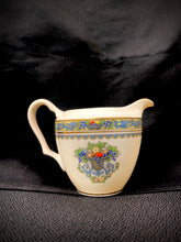 Load image into Gallery viewer, Lenox Autumn Collection Creamer
