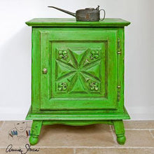 Load image into Gallery viewer, Annie Sloan Chalk Paint Liter - Antibes Green
