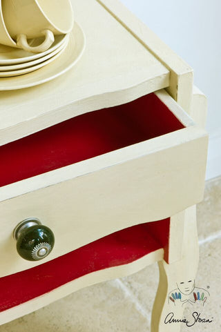 Annie Sloan Chalk Paint - Cream - Chestnut Lane Antiques & Interiors - 3