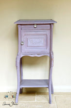 Load image into Gallery viewer, Annie Sloan Chalk Paint - Emile - Chestnut Lane Antiques &amp; Interiors - 2
