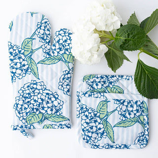 Hydrangea Print Oven Mitt & Potholder Set.