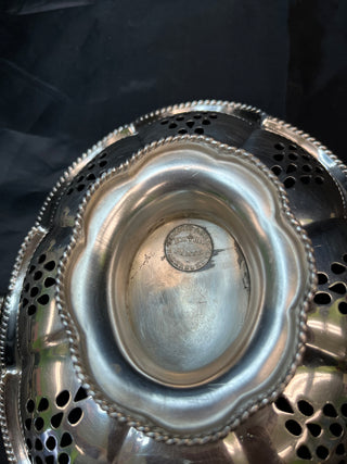 Rogers Silverplate Oval Basket