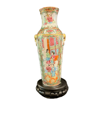 Vintage Rose Medallion Vase