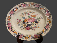 Load image into Gallery viewer, Vintage Marlborough Royal Petal Platter
