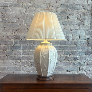 Vintage Cream Chinoiserie Bamboo Lamp