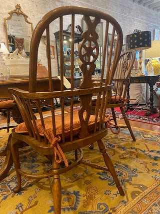 Set of 5 Vintage English Oak Windsor Style Chairs