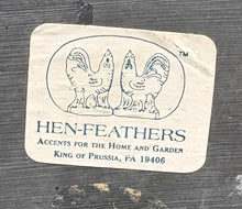 Load image into Gallery viewer, Vintage Hen-Feathers Lidded Trinket Box
