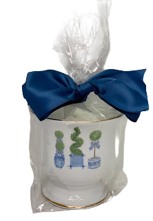 The French Bee Blue & White Topiary Scene Candle - Lux Linen