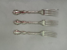 Load image into Gallery viewer, Gorham Strasbourg 1897 Dinner Forks
