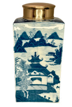 Load image into Gallery viewer, Blue and White Motthedah Jar with Lid
