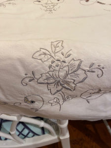 Vintage Madeira Style Embroidered and Tatted Tablecloth & Napkin Set