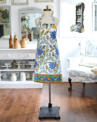 Apron Monet's Kitchen.