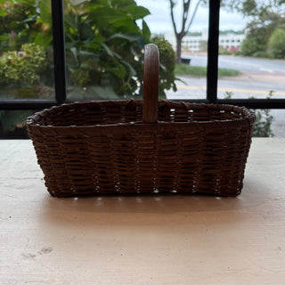 Vintage Rectangular Basket.