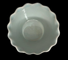 Load image into Gallery viewer, Small Vintage Delft Catchpot
