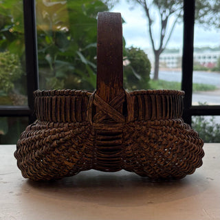 Small Buttock Basket.