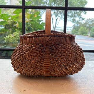 Large Buttock Basket.