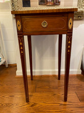 Load image into Gallery viewer, Madison Square Side Table
