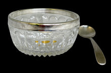 Load image into Gallery viewer, Vintage Leonard Silver Plate Bowl and Spoon Set
