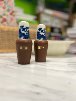 Mid Century Blue Willow Salt and Pepper Set