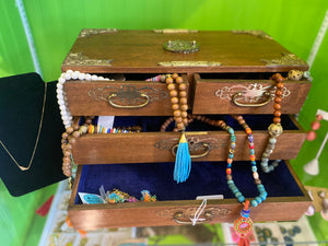 Chinese Vintage Jewelry Box