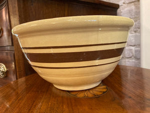 Vintage Brown Banded Mixing Bowl – Chestnut Lane Antiques & Interiors
