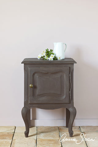 Annie Sloan Chalk Paint - Honfleur - Chestnut Lane Antiques & Interiors - 2