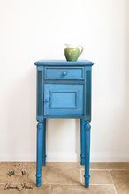 Load image into Gallery viewer, Annie Sloan Chalk Paint - Greek Blue - Chestnut Lane Antiques &amp; Interiors - 2
