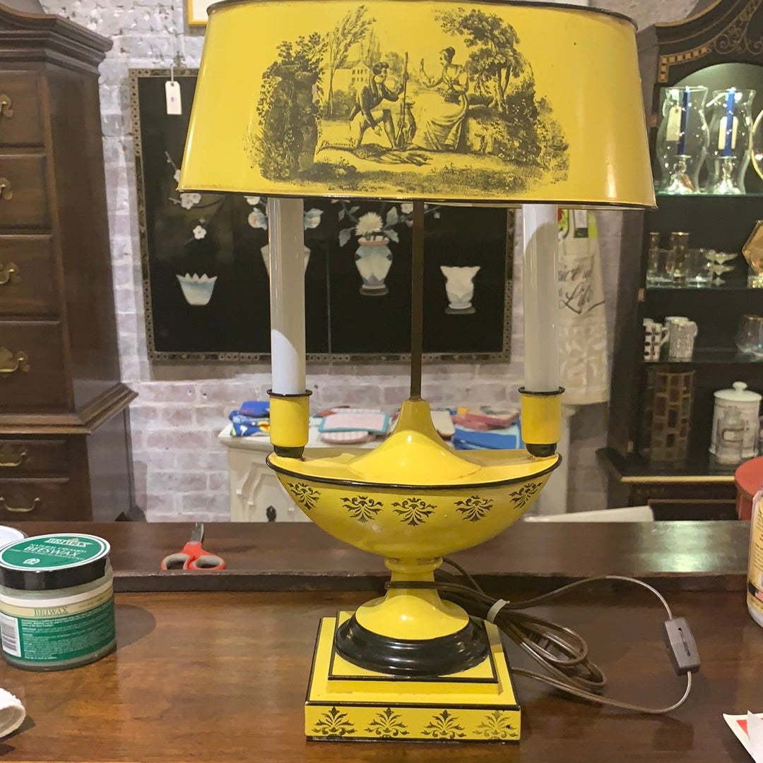 Antique Yellow Toleware Lamp