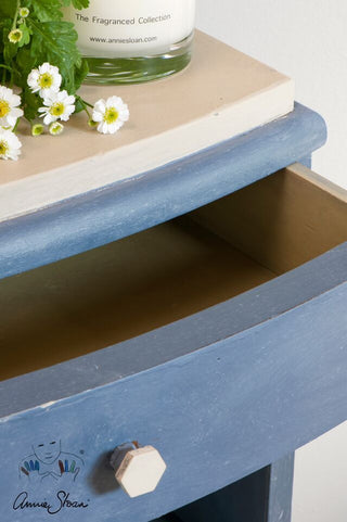 Annie Sloan Chalk Paint - Old Violet - Chestnut Lane Antiques & Interiors - 3