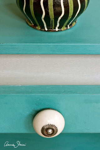 Annie Sloan Chalk Paint - Provence - Chestnut Lane Antiques & Interiors - 4